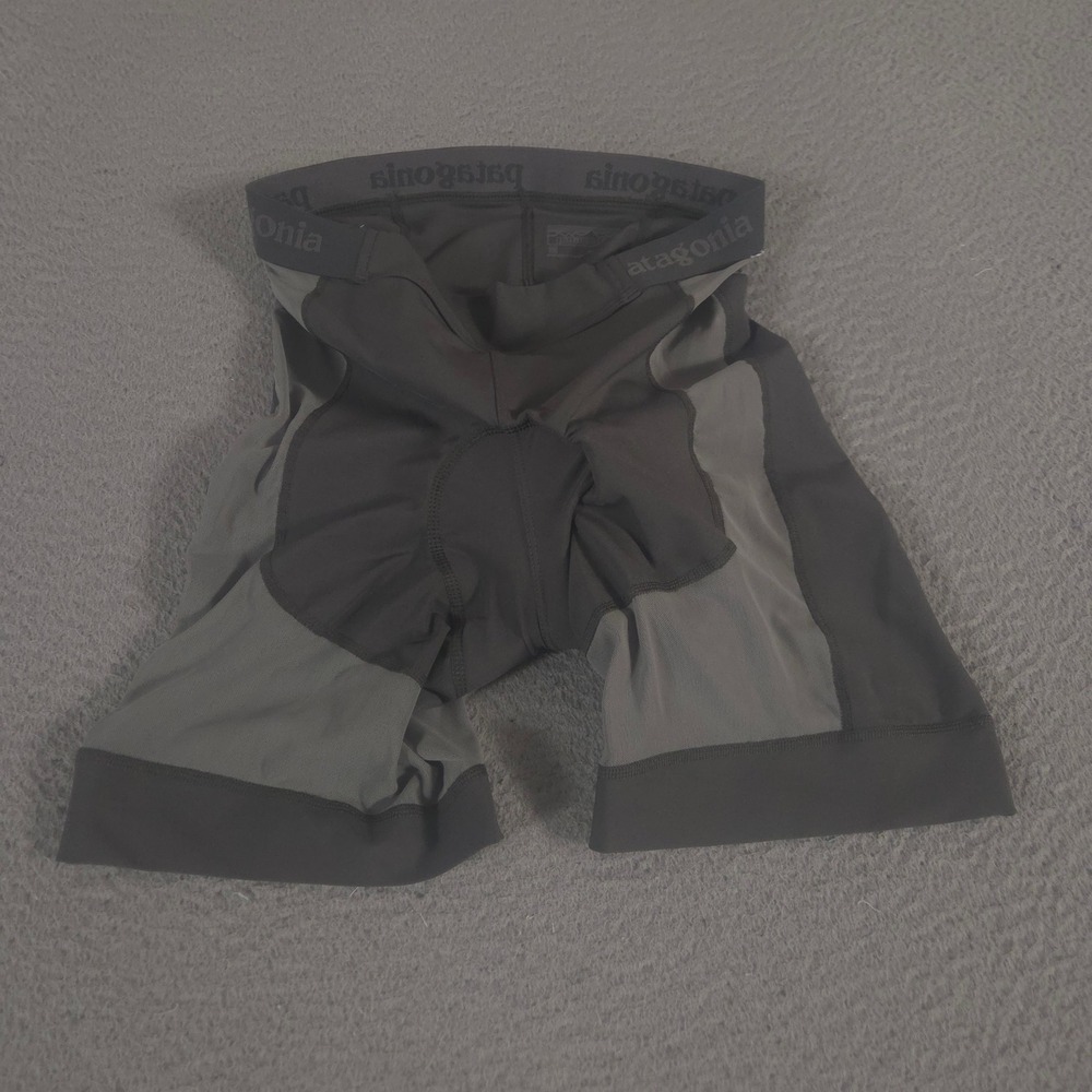 Patagonia Shorts Womens M Gray Dirt Craft Bike Padded Liner Compression Stretch
